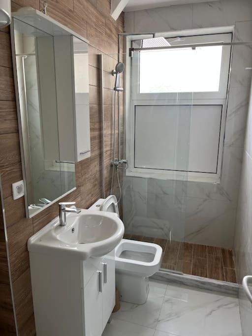 Apartment Centar Podgorica Buitenkant foto
